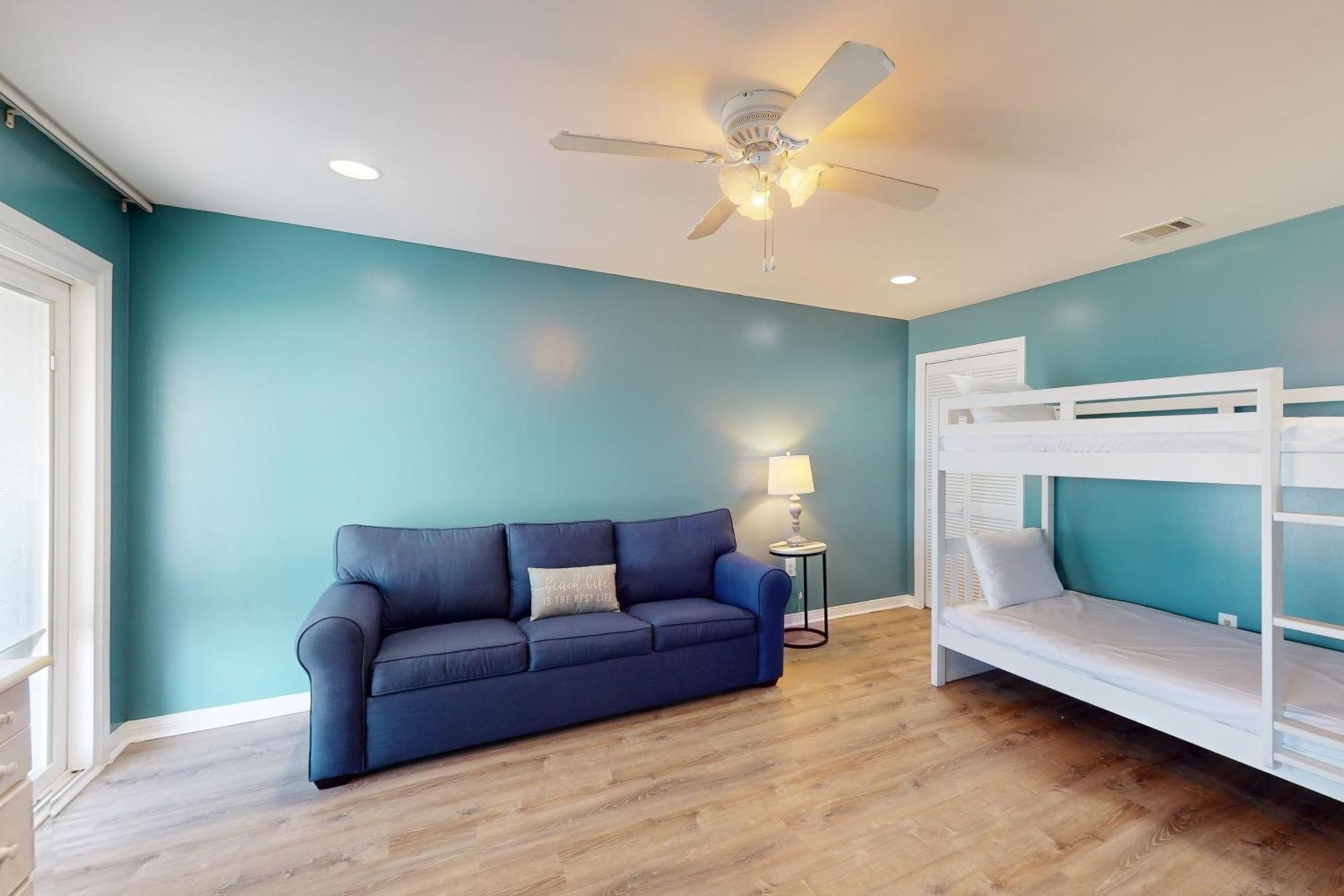 Apartment Front Retreat B2 *